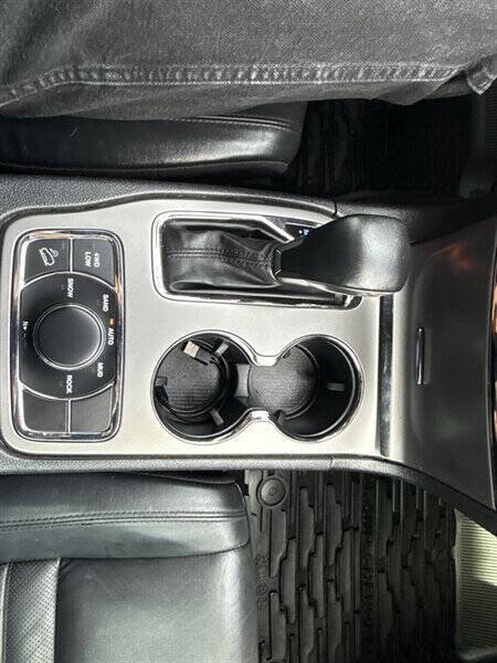 Used 2019 Jeep Grand Cherokee Limited X AWD/4WD image 31