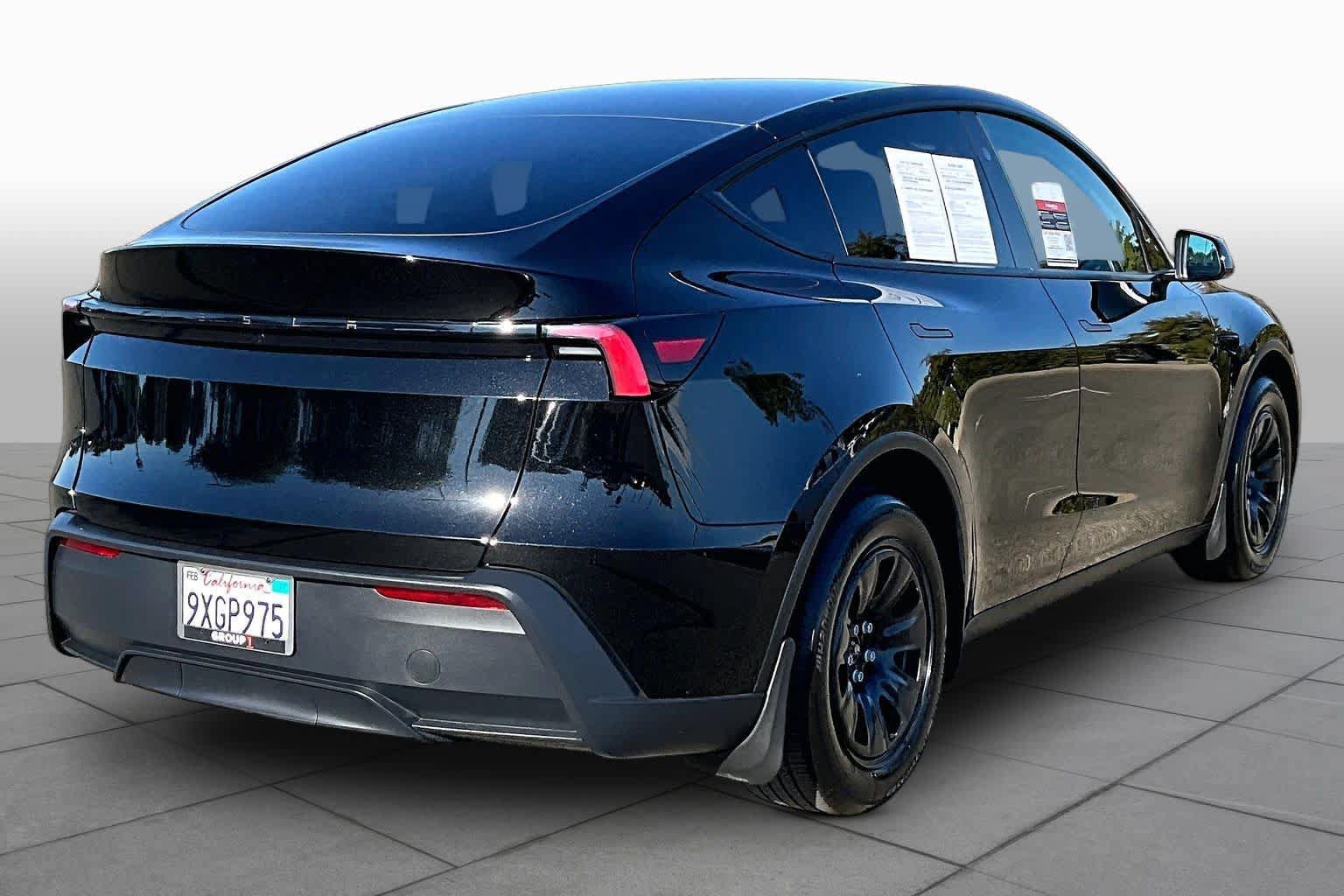 Used 2026 Tesla Model Y 2WD image 12