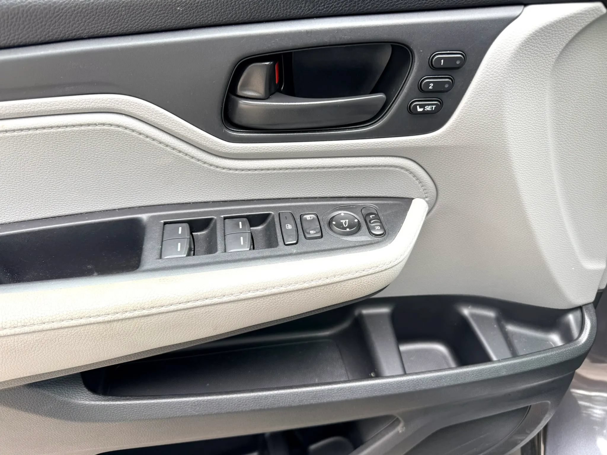 Used 2019 Honda Odyssey EX-L image 9