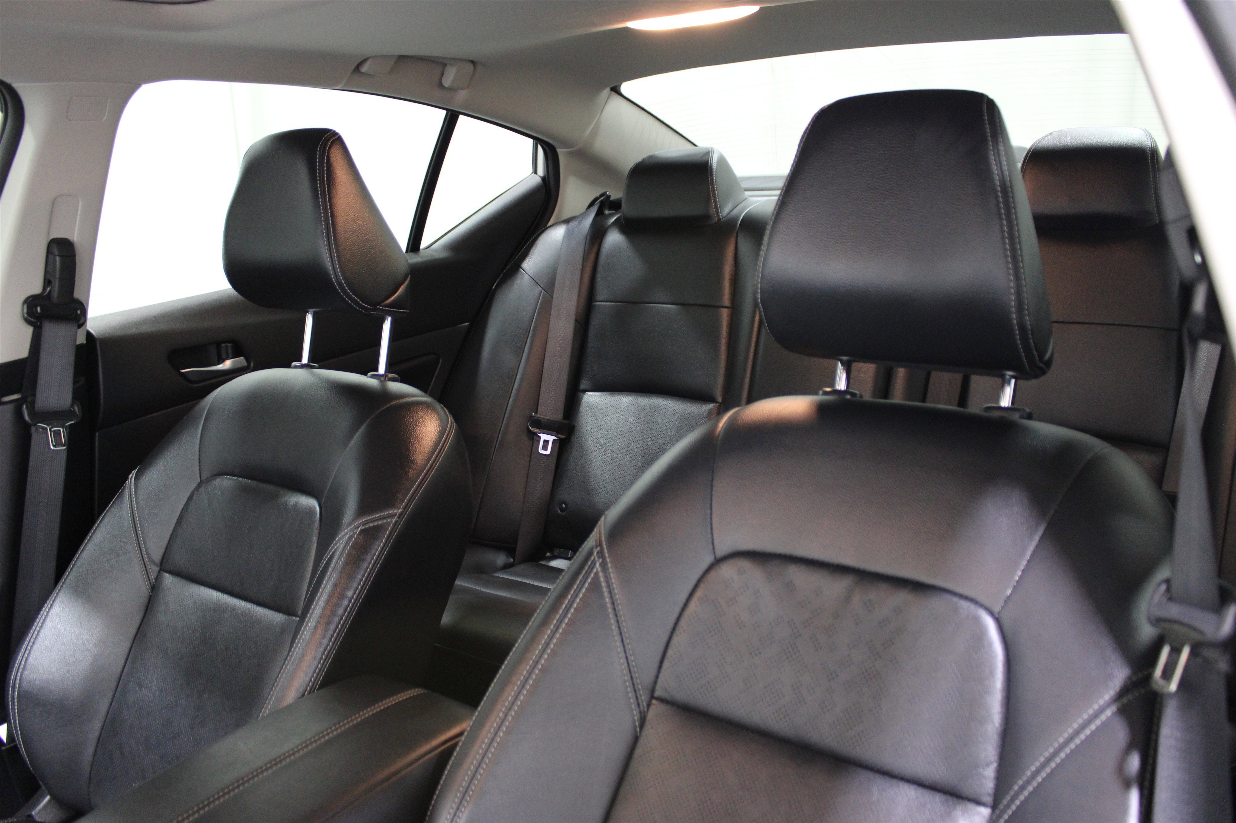 Used 2025 Nissan Altima 2.5 SL image 5