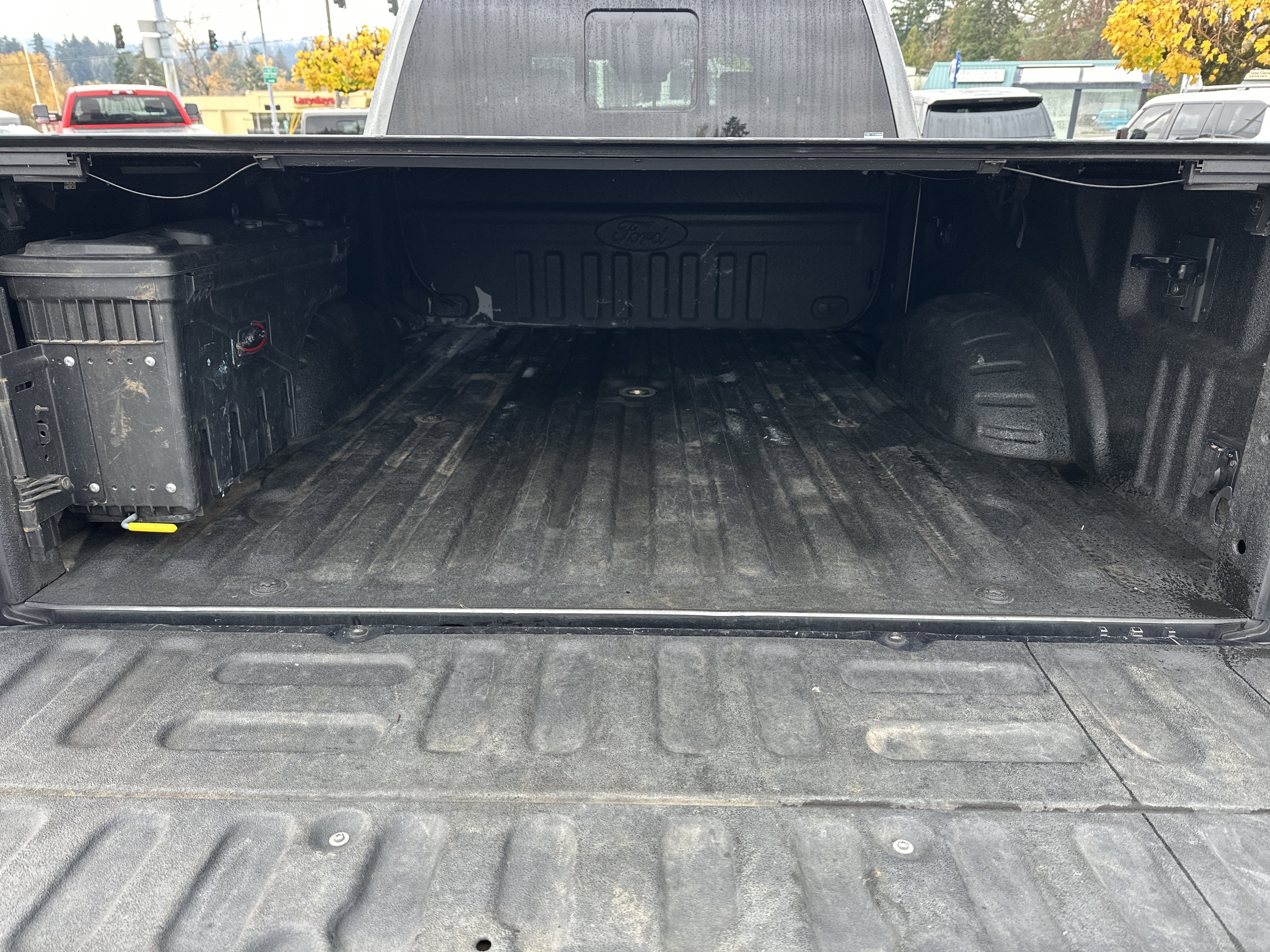 Used 2019 Ford F250 Platinum w/ Platinum Ultimate Package image 5