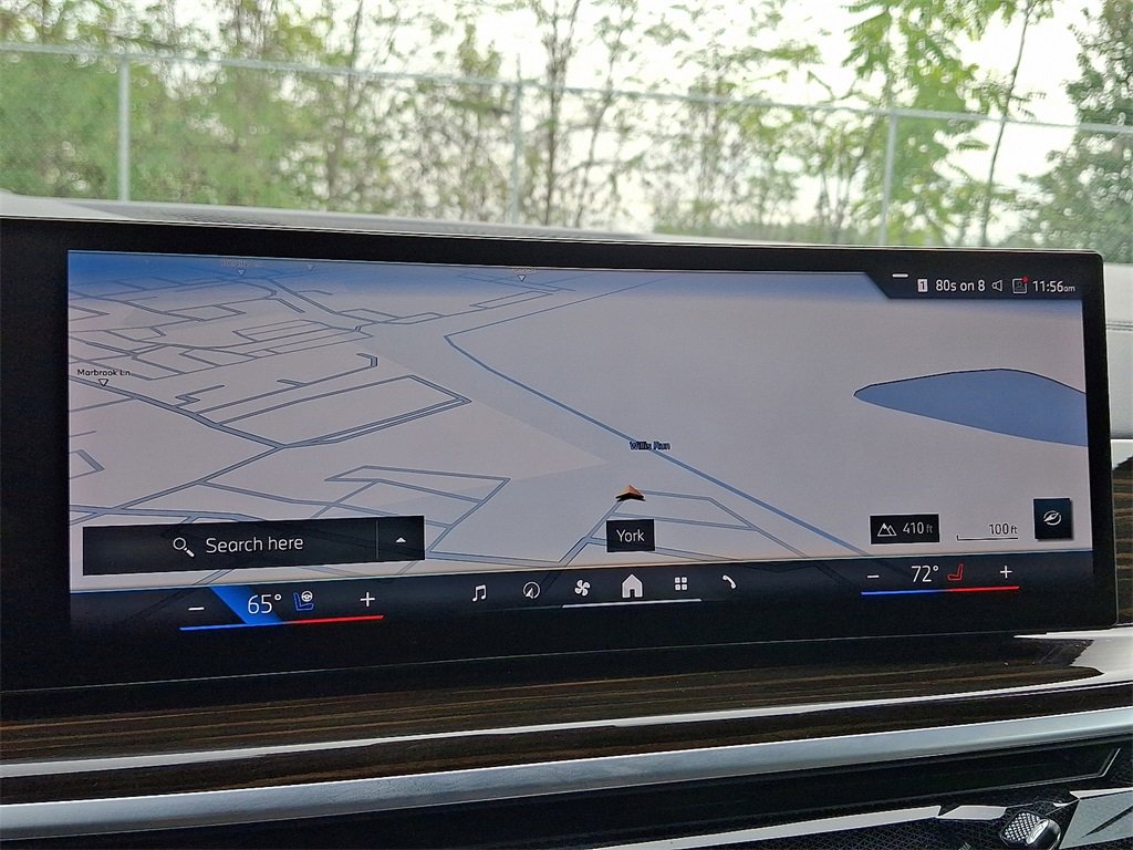 Certified 2024 BMW X5 xDrive50e w/ Premium Package image 3