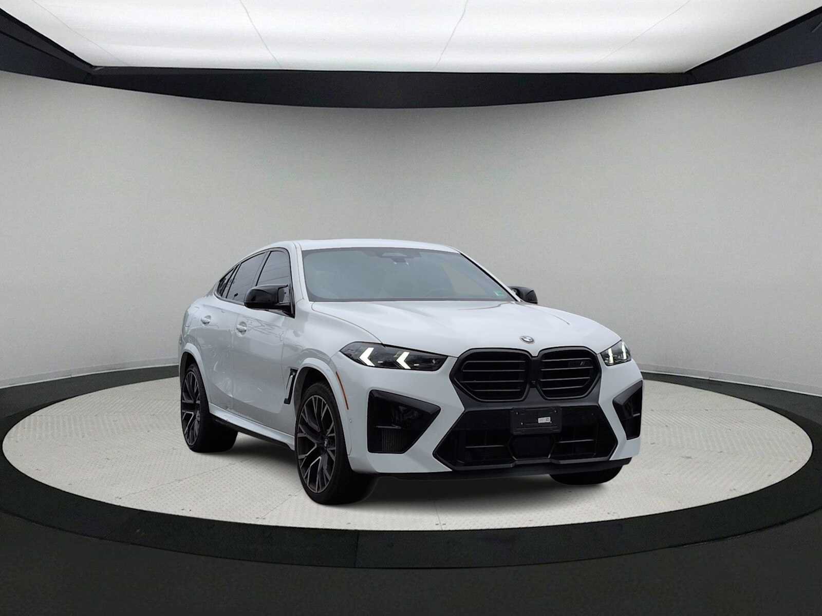 Used 2024 BMW X6 M Competition w/ Executive Package AWD/4WD image 2