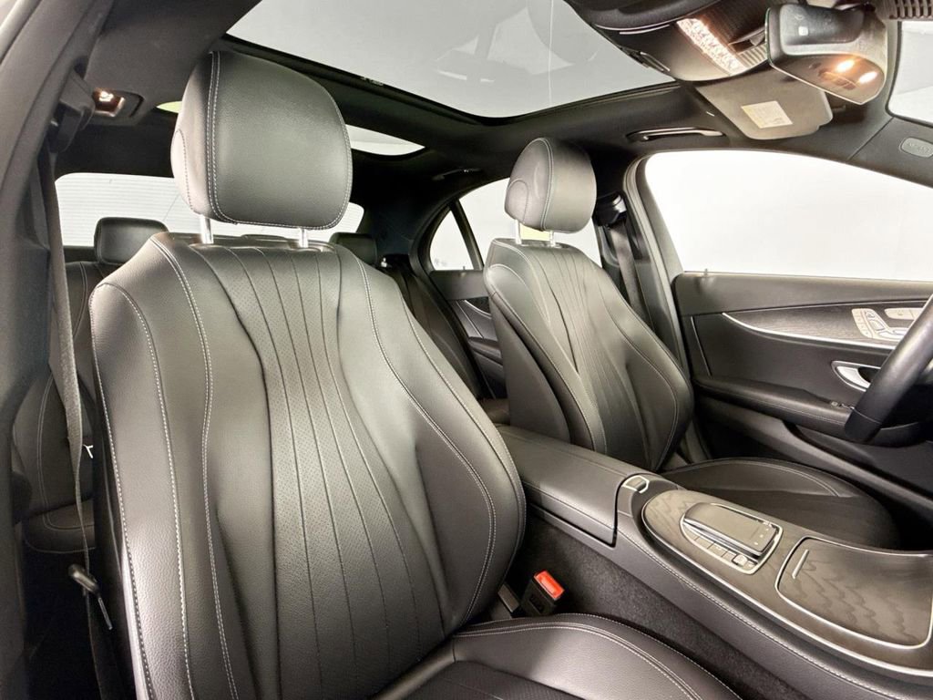 Used 2022 Mercedes-Benz E 350 Sedan image 14