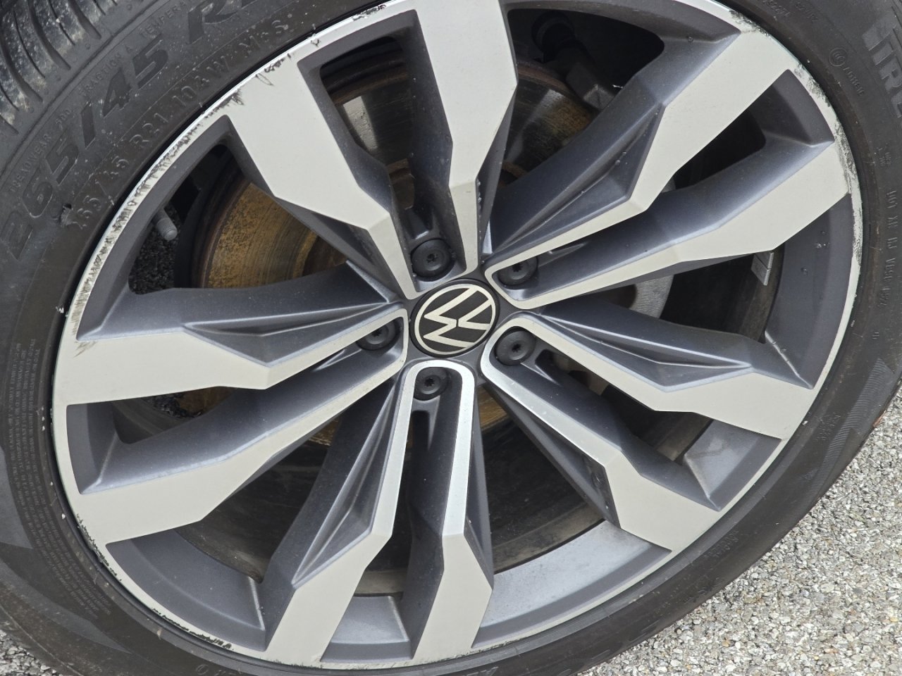 Used 2022 Volkswagen Atlas Cross Sport SEL Premium R-Line image 8