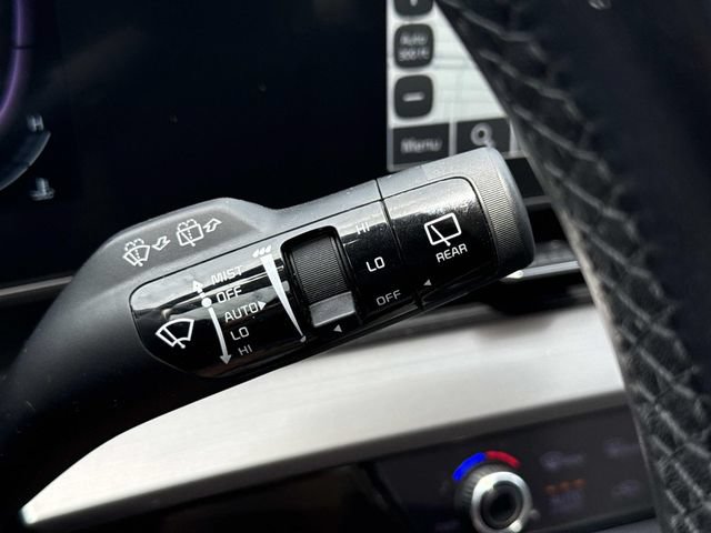 Used 2023 Kia Sportage EX FWD image 25