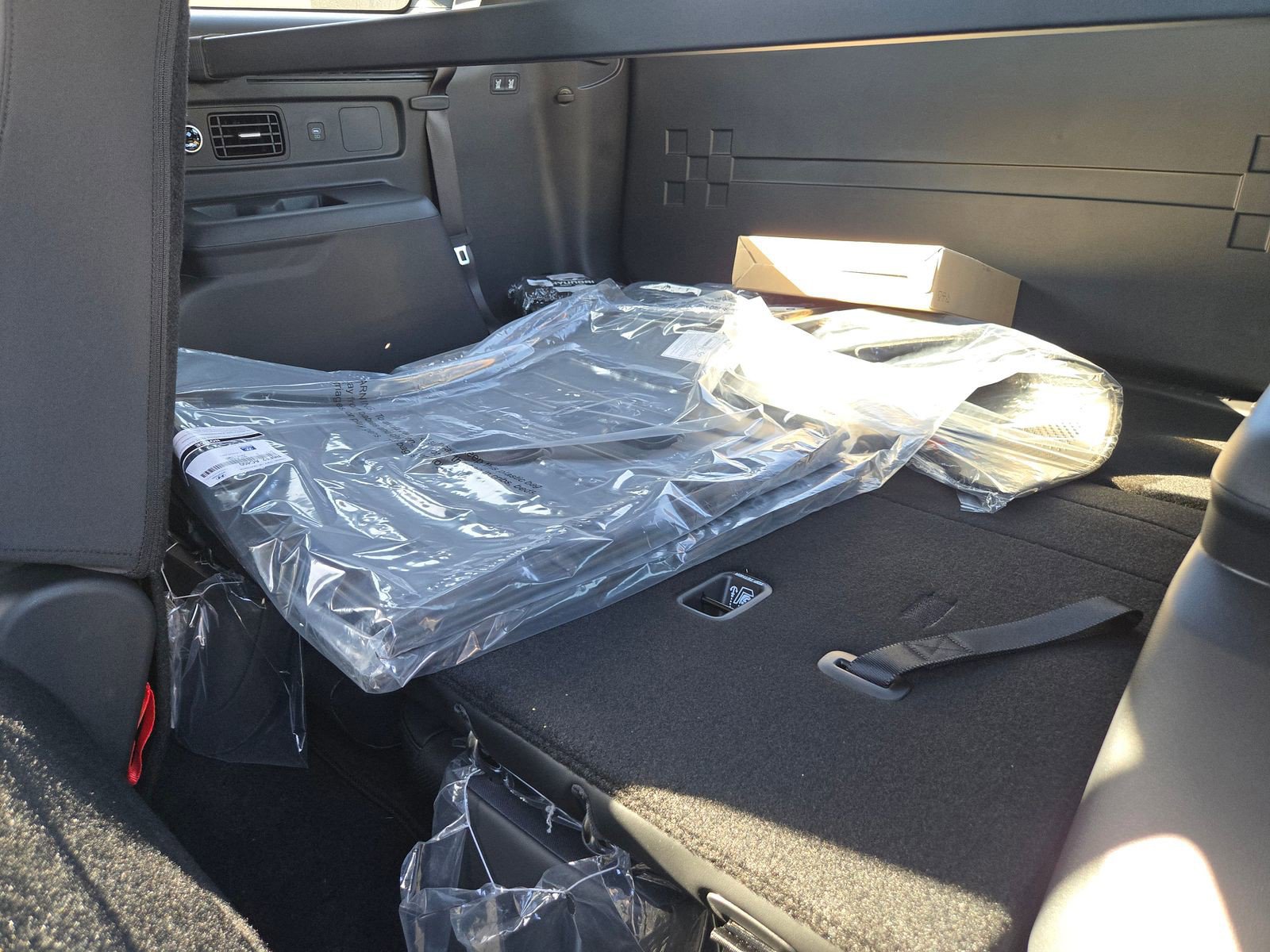 New 2026 Hyundai Santa Fe SEL image 11