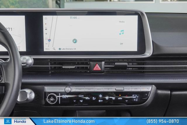 Used 2024 Hyundai Ioniq 6 SE RWD image 19