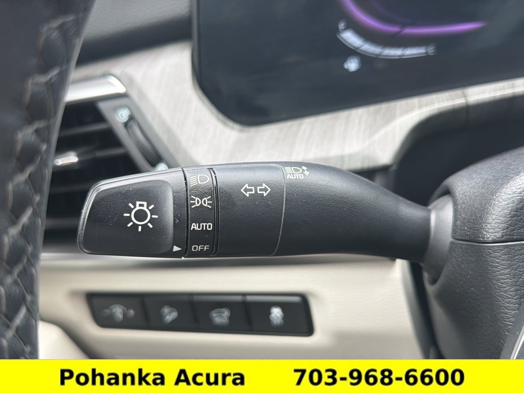 Used 2025 Kia Telluride EX w/ EX Captain's Chair Package AWD/4WD image 10