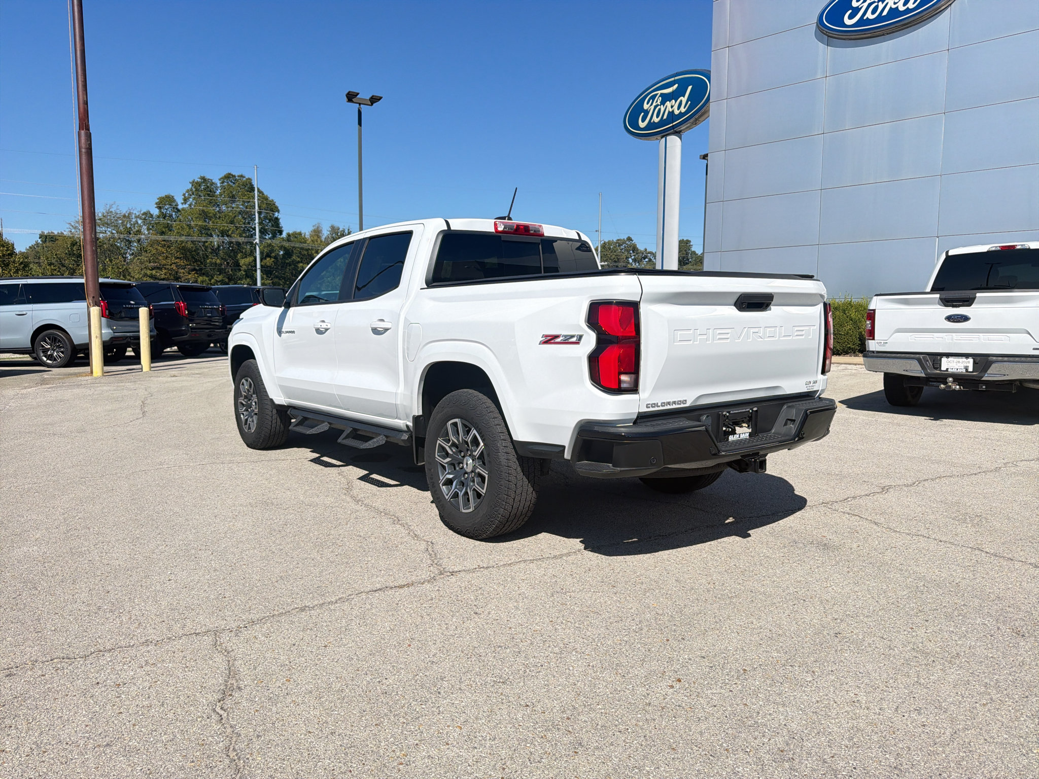 Used 2026 Chevrolet Colorado Z71 w/ Z71 Convenience Package 2 AWD/4WD image 3