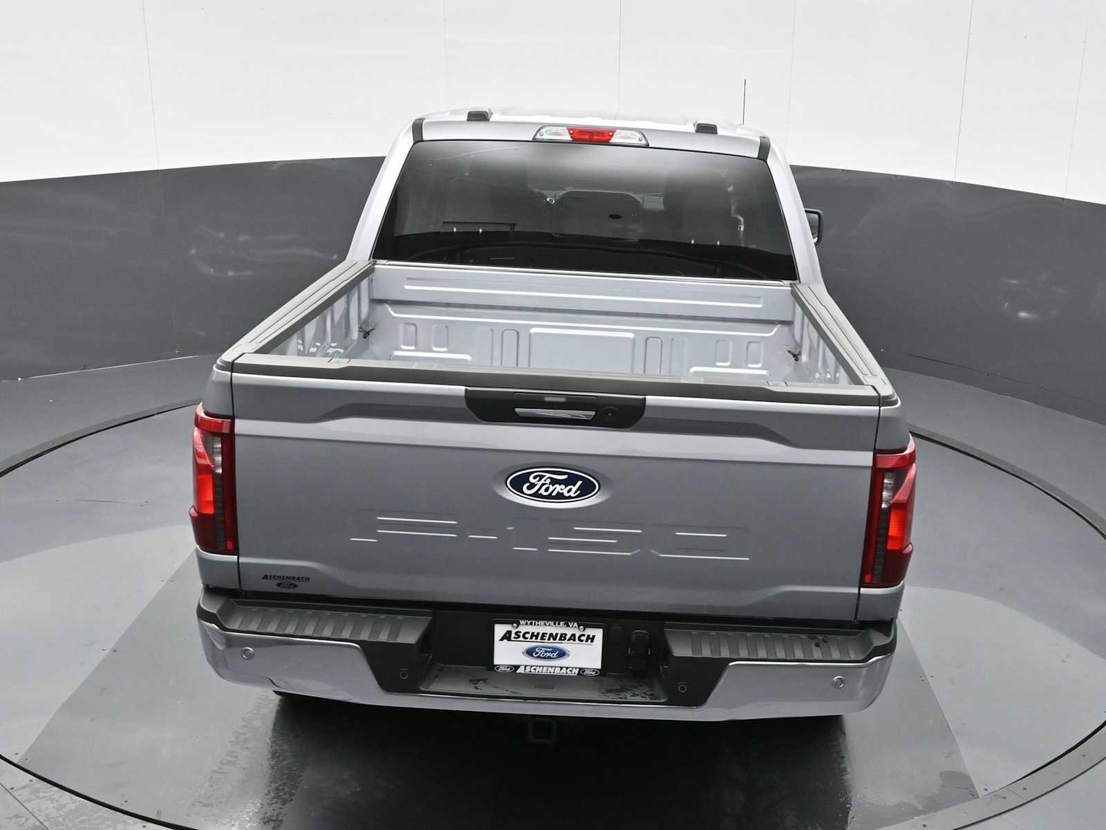 New 2024 Ford F150 XLT w/ Mobile Office Package image 16