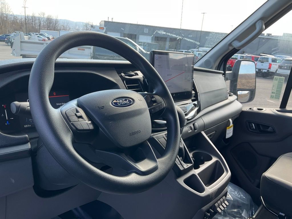 New 2026 Ford Transit 350 Low Roof DRW AWD w/ Interior Upgrade Package image 19