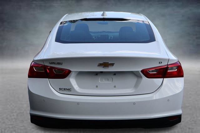 Used 2025 Chevrolet Malibu LT FWD image 4