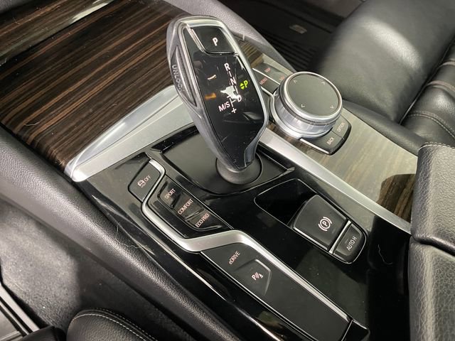 Used 2018 BMW 530e image 9