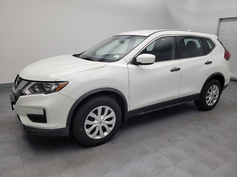 Used 2018 Nissan Rogue S AWD/4WD image 2