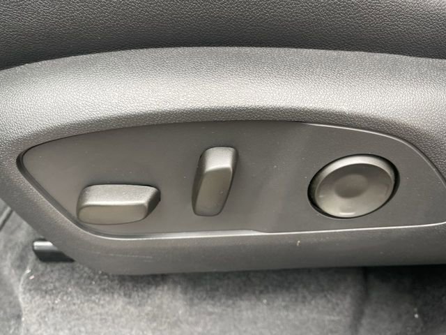 New 2026 Chevrolet Traverse High Country w/ LPO, Floor Liner Package image 12