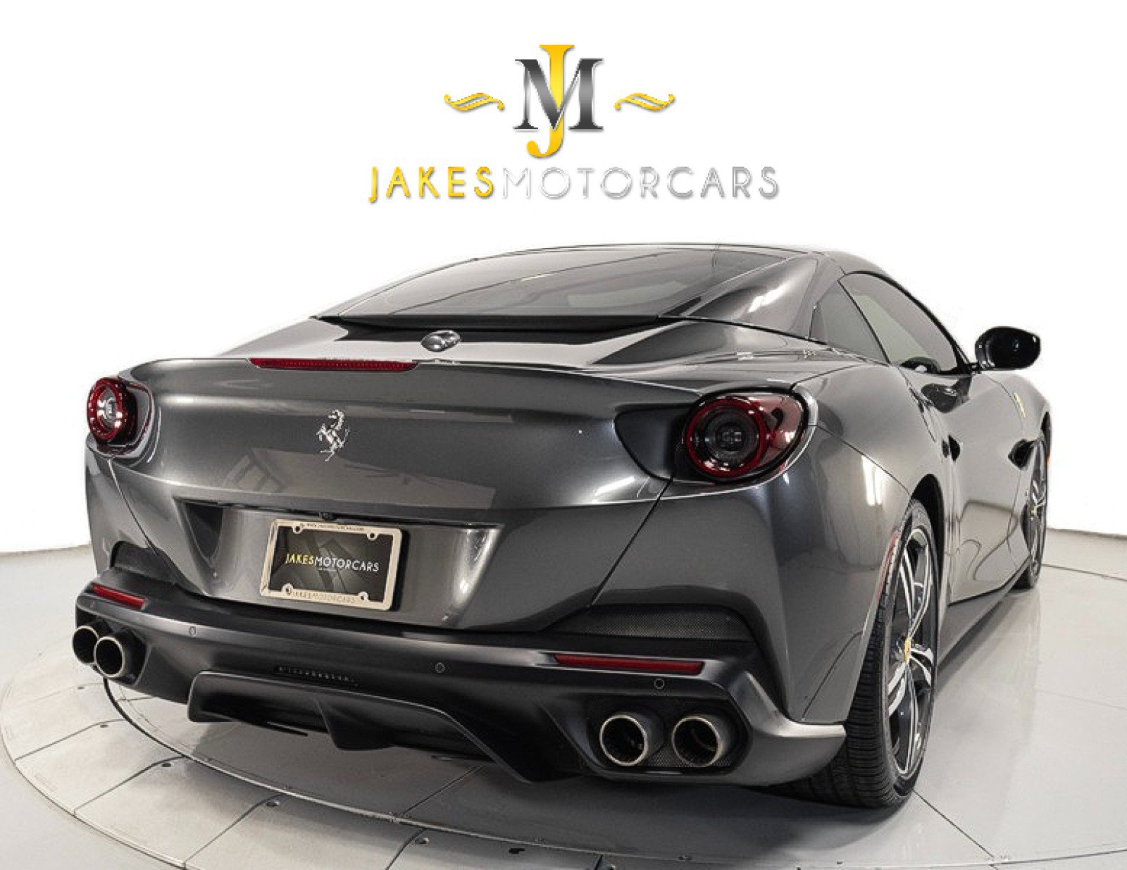 Used 2020 Ferrari Portofino RWD image 12