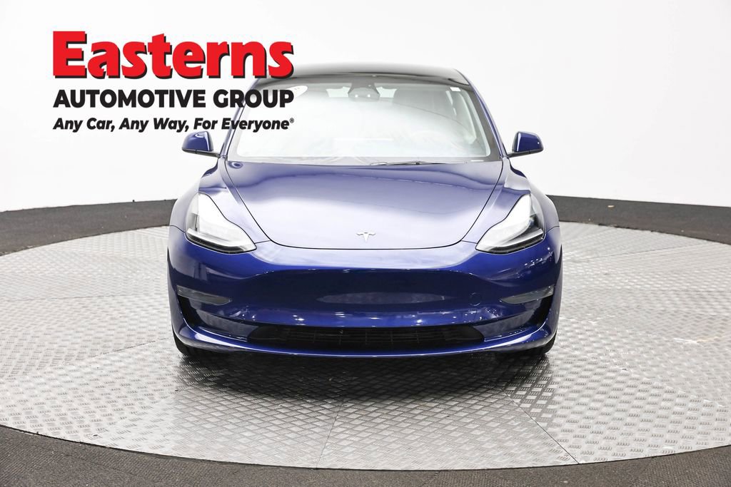 Used 2023 Tesla Model 3 Standard Range RWD image 2
