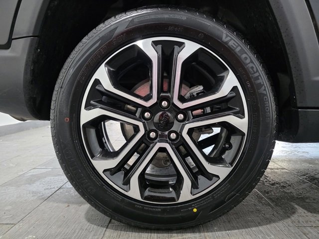 Used 2022 Jeep Compass Limited image 24