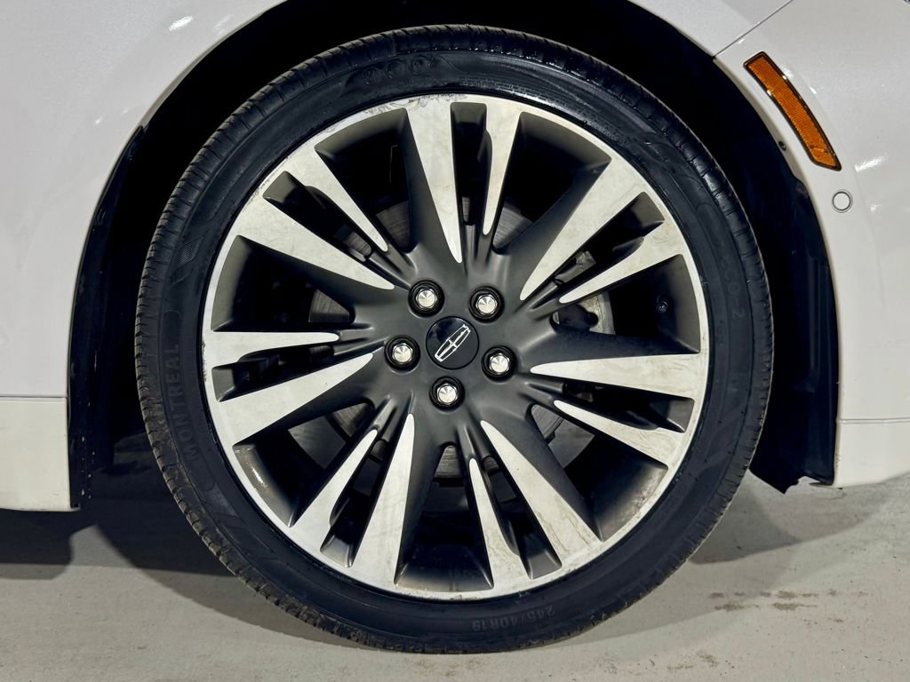 Used 2020 Lincoln MKZ Reserve w/ Elements Package image 35