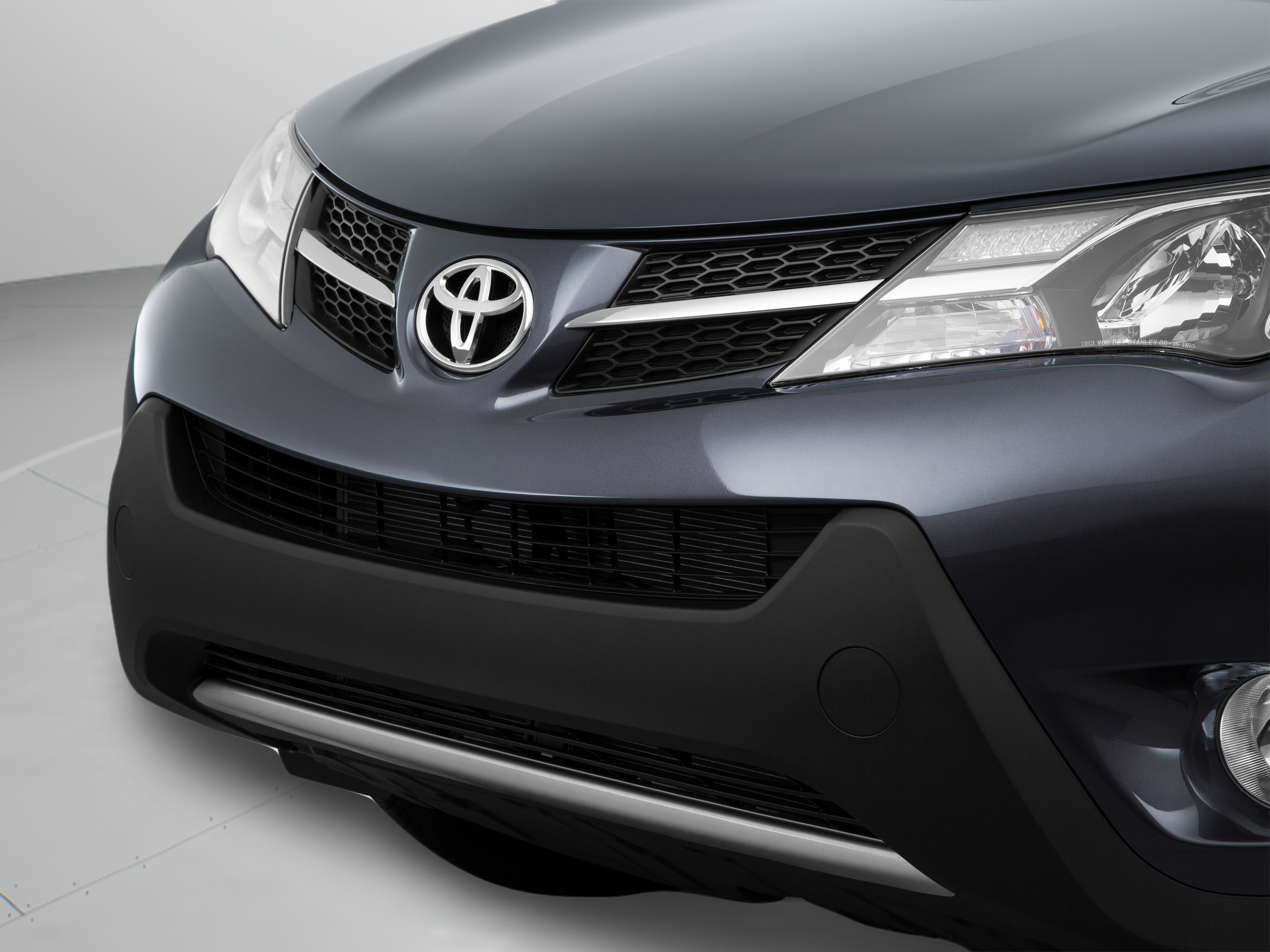 Used 2015 Toyota RAV4 Limited FWD image 57