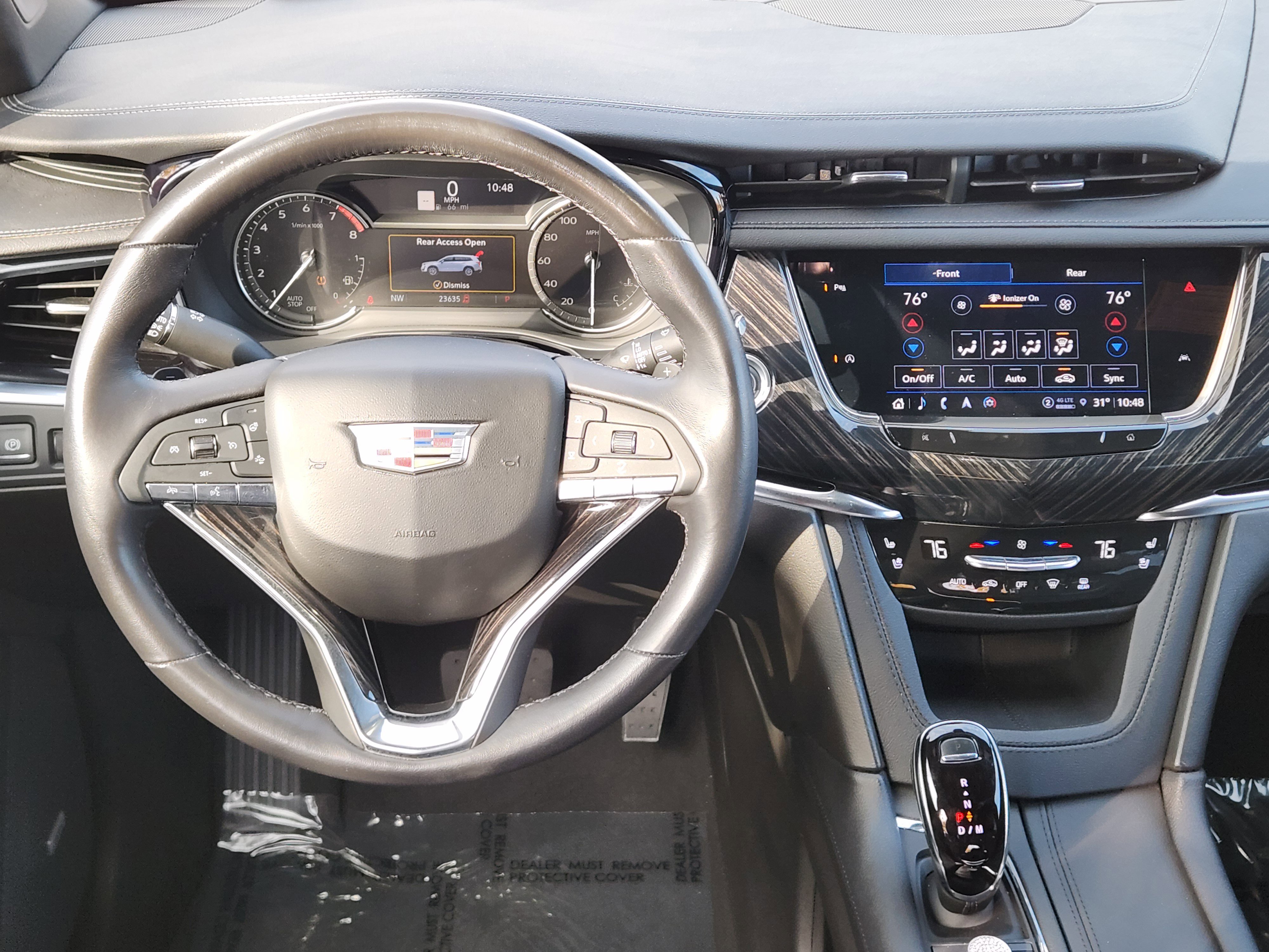 Used 2023 Cadillac XT6 Premium Luxury image 40