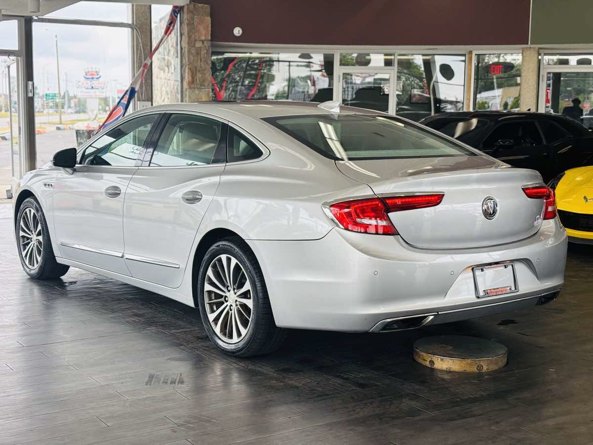Used 2017 Buick LaCrosse Essence w/ Sun and Shade Package FWD image 13