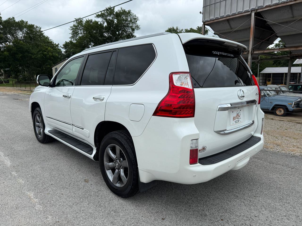 Used 2013 Lexus GX 460 Premium AWD/4WD image 3