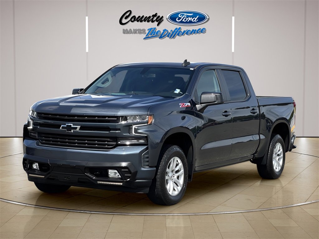 Used 2021 Chevrolet Silverado 1500 RST image 2
