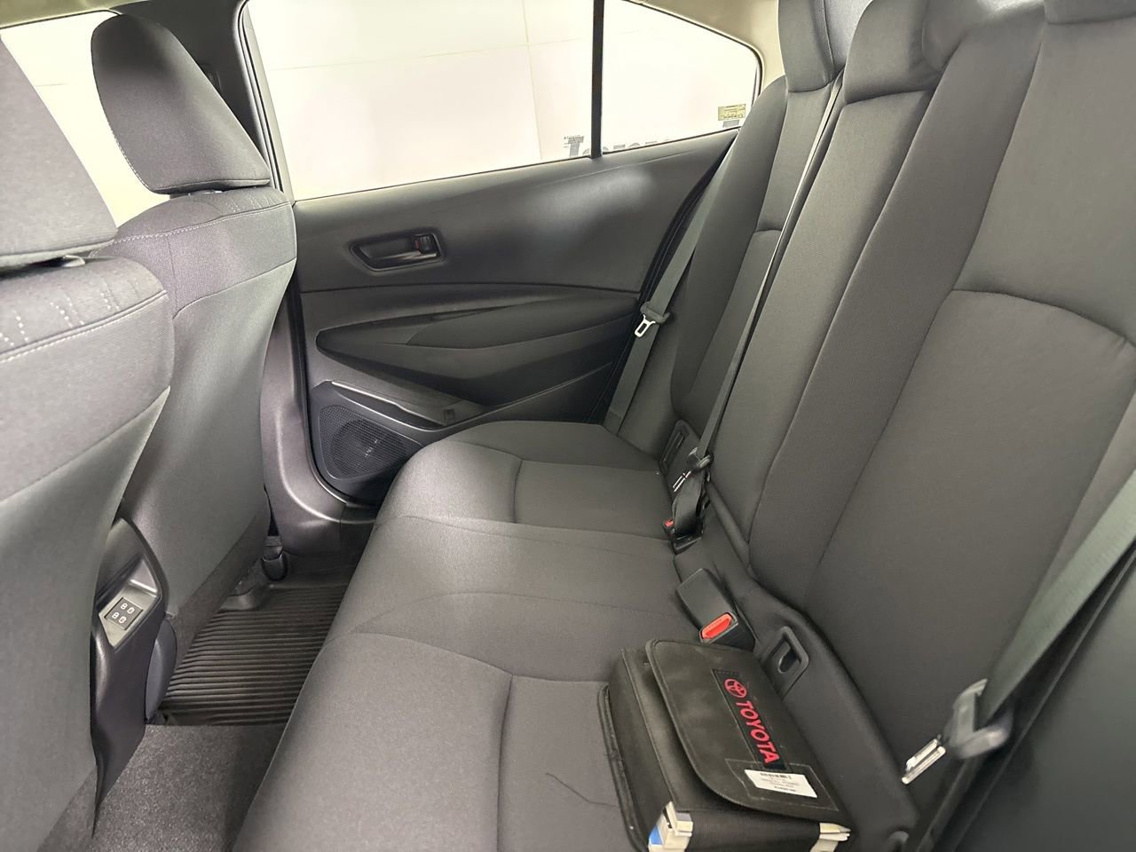 Used 2026 Toyota Corolla LE image 20
