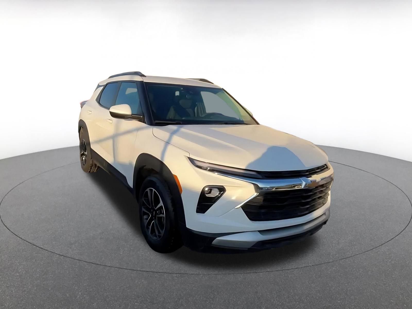 Used 2025 Chevrolet TrailBlazer LT FWD video 2