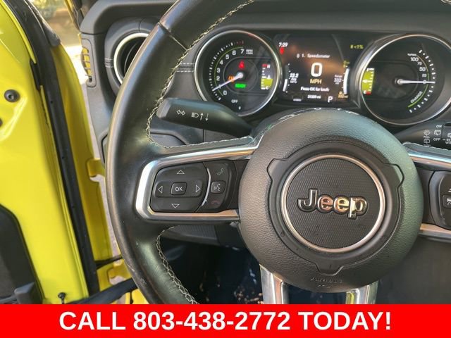 Used 2022 Jeep Wrangler Unlimited Sahara w/ Safety Group AWD/4WD image 19