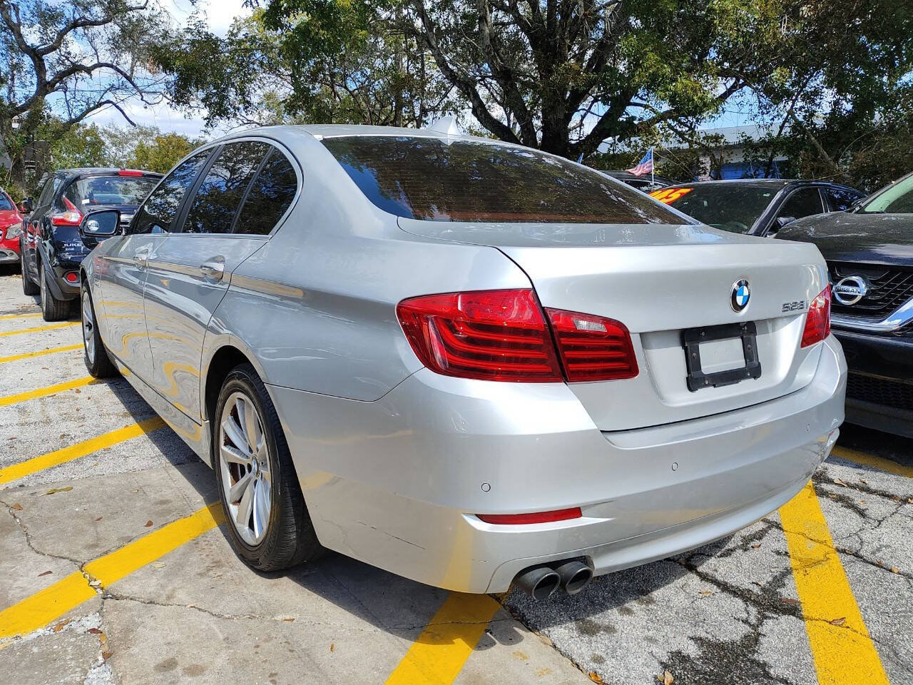 Used 2016 BMW 528i Sedan RWD image 8