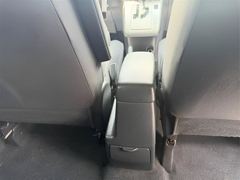 Used 2010 Scion xB FWD image 28