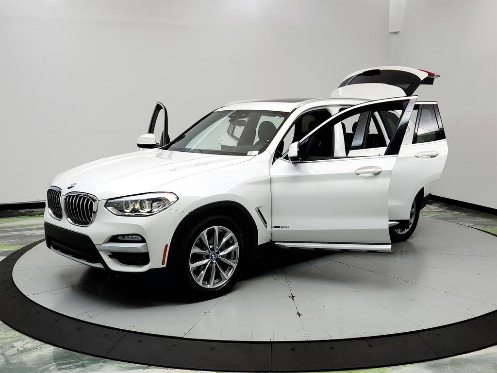 Used 2018 BMW X3 xDrive30i AWD/4WD image 9