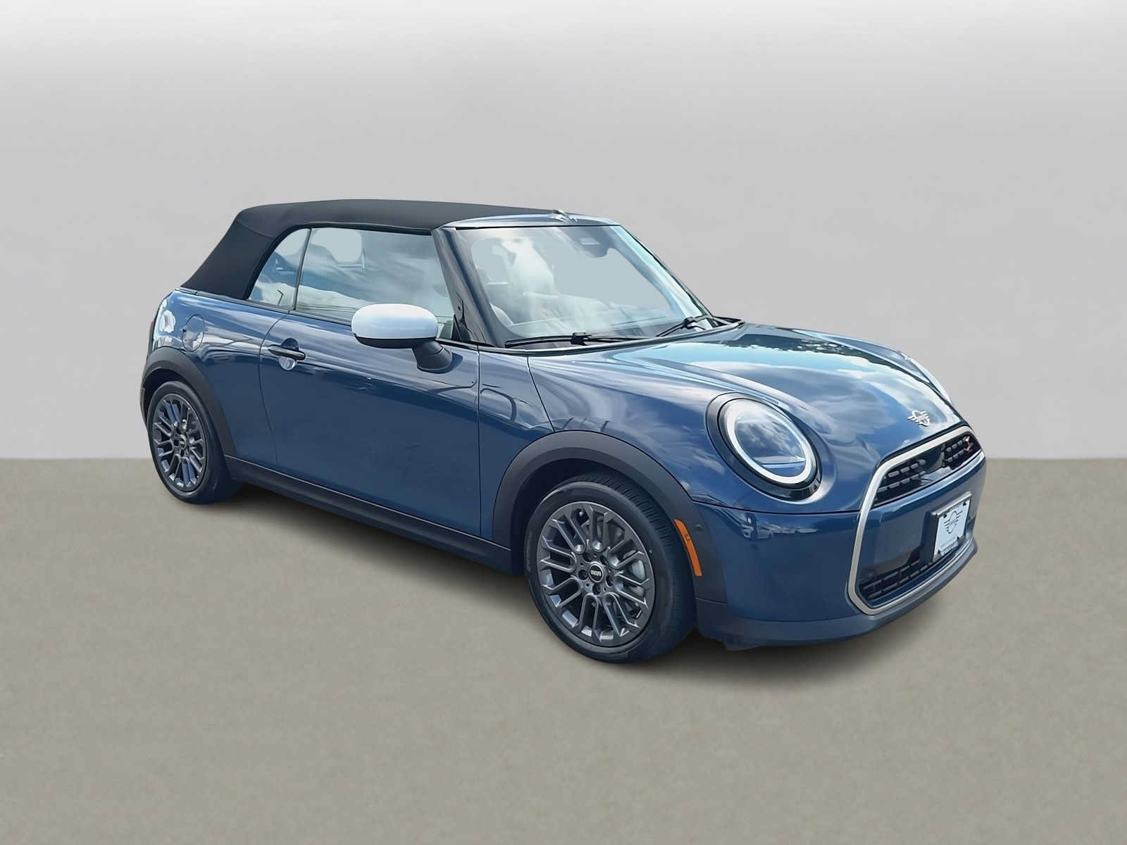 Used 2026 MINI Cooper S FWD image 2