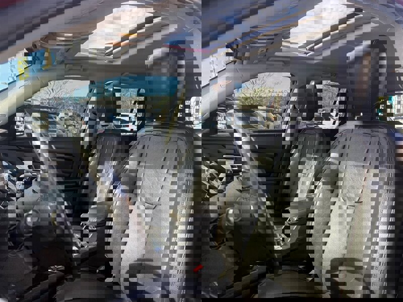 Used 2011 GMC Terrain SLT w/ Cargo Package image 4