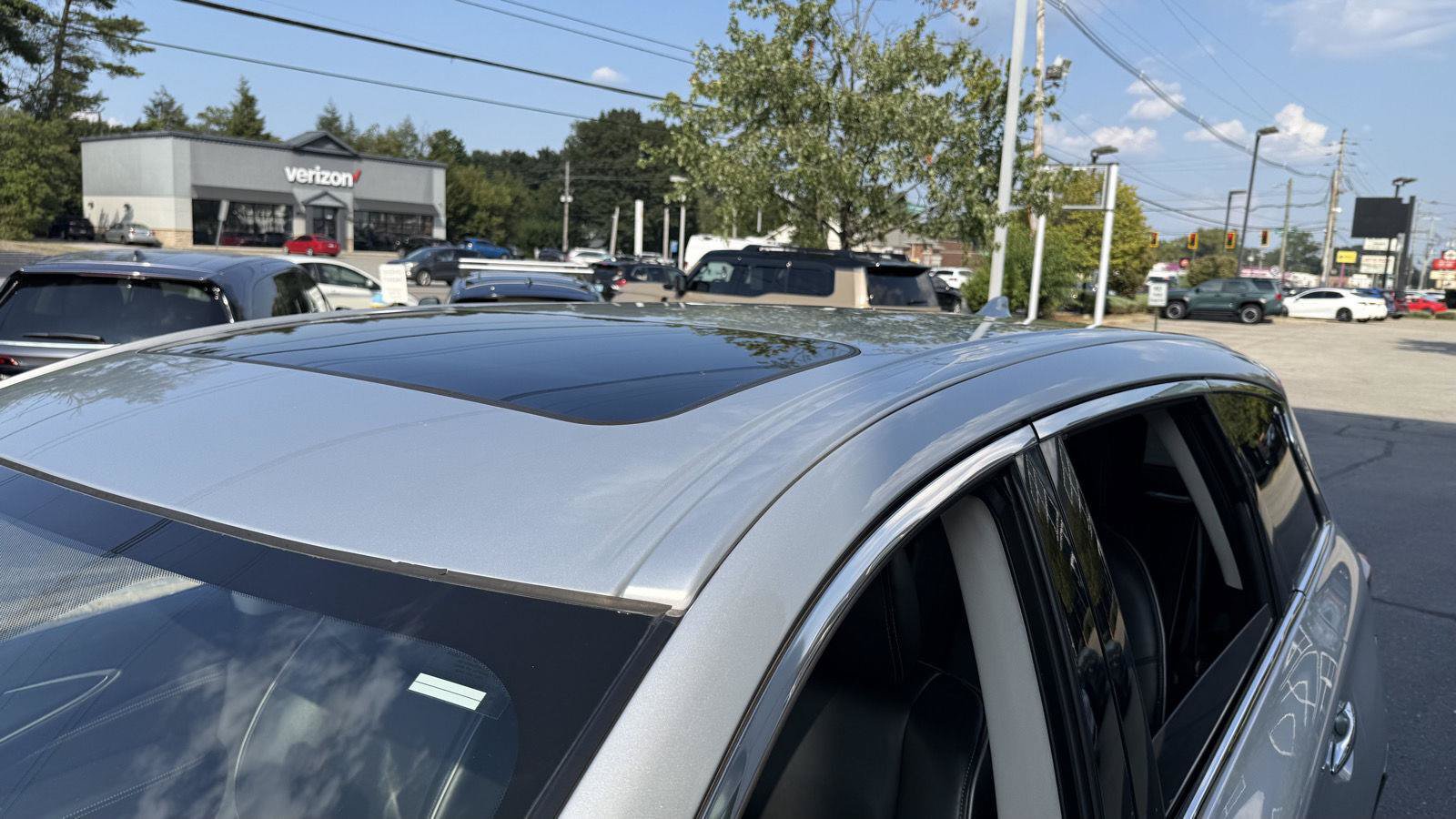 Used 2019 INFINITI QX60 Pure AWD/4WD image 8