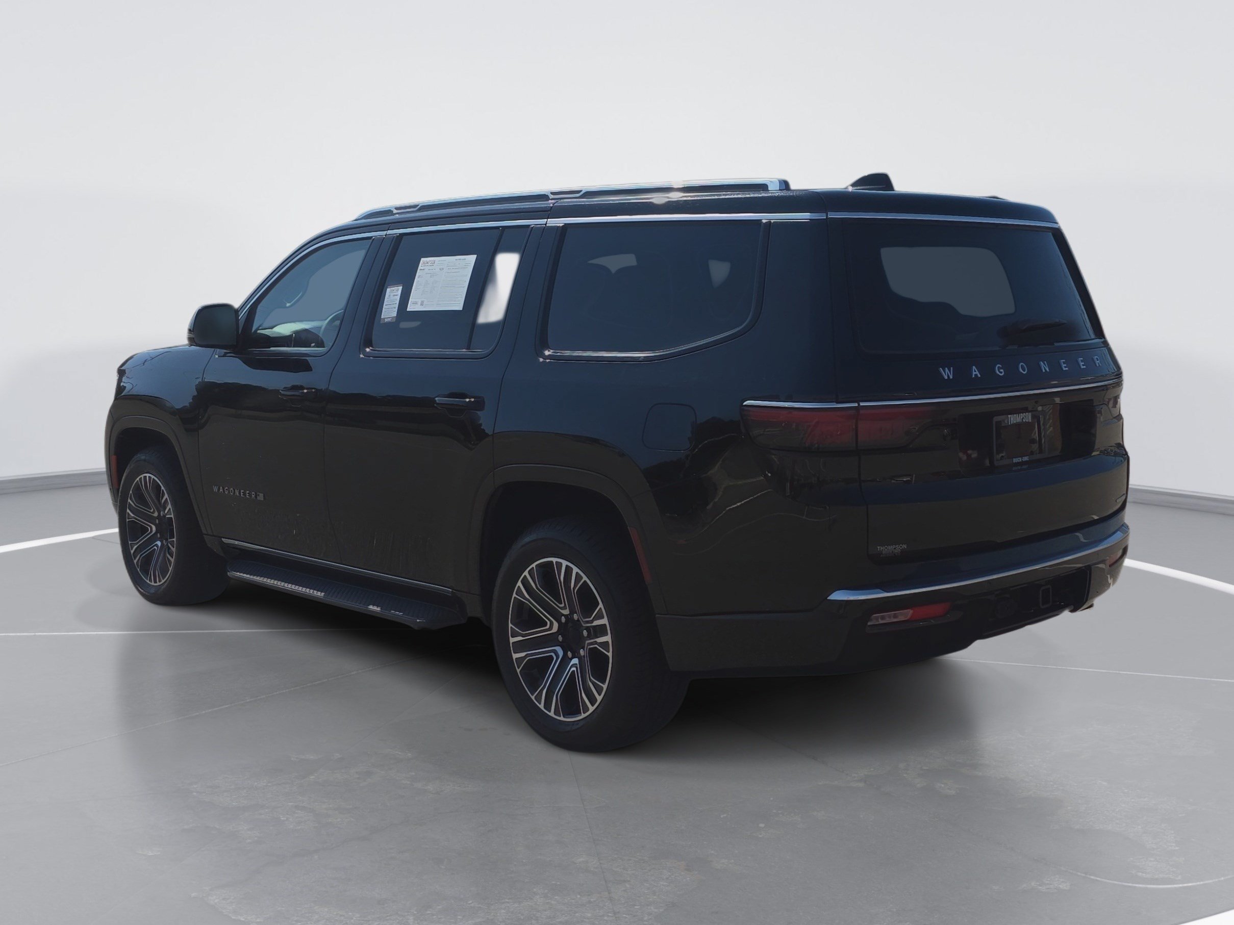 Used 2024 Jeep Wagoneer Series II AWD/4WD image 5