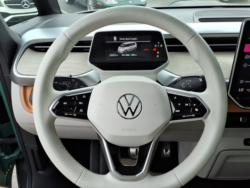 Used 2025 Volkswagen ID. Buzz 1st Edition AWD/4WD image 19