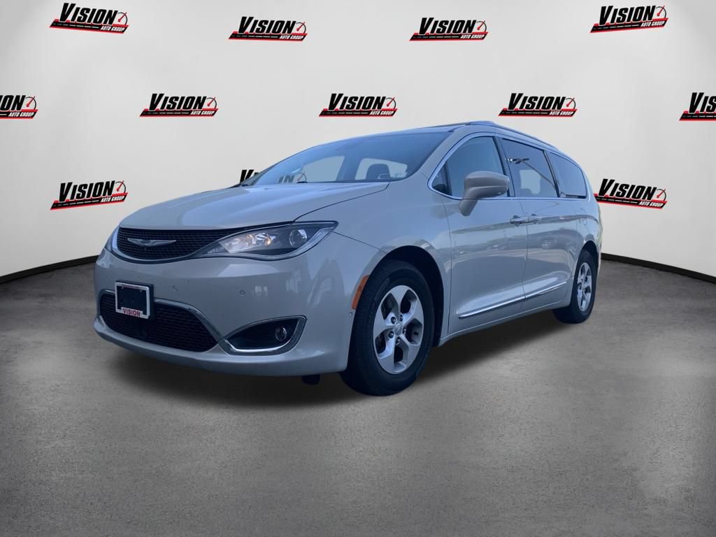 Used 2017 Chrysler Pacifica Touring-L Plus