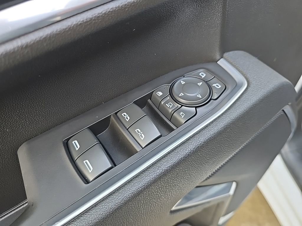 Used 2025 GMC Sierra 3500 SLT w/ X31 Off-Road Package image 24