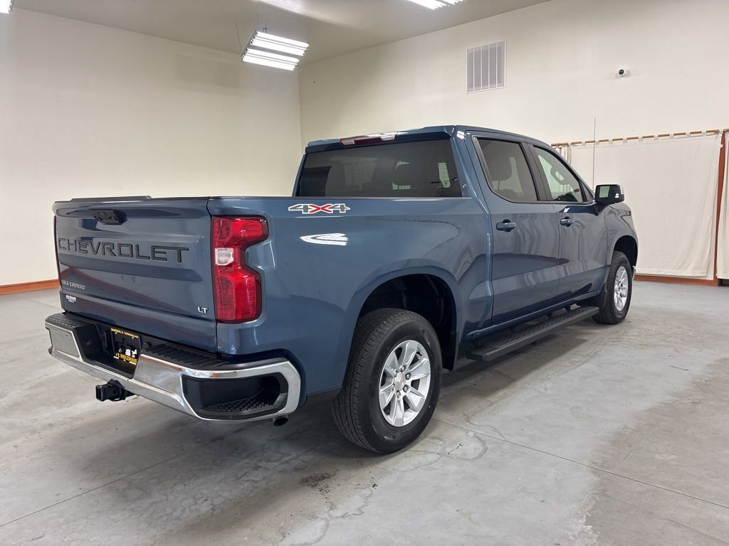 Used 2024 Chevrolet Silverado 1500 LT AWD/4WD image 8