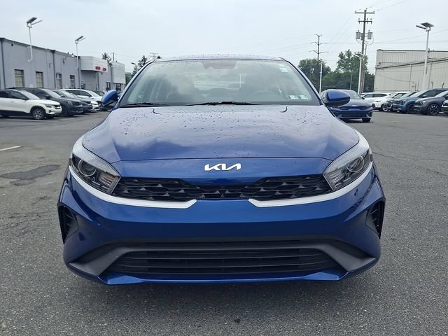 Used 2023 Kia Forte LXS FWD image 2
