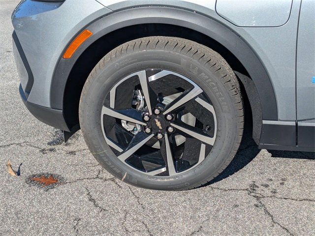 New 2026 Chevrolet Equinox EV LT image 7