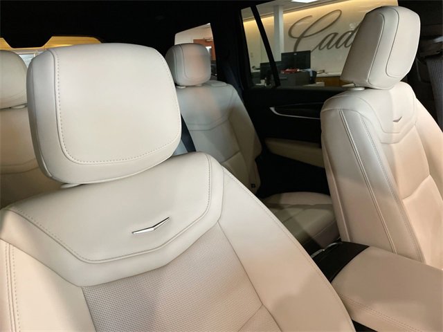 Certified 2023 Cadillac XT6 Sport w/ Technology Package image 21