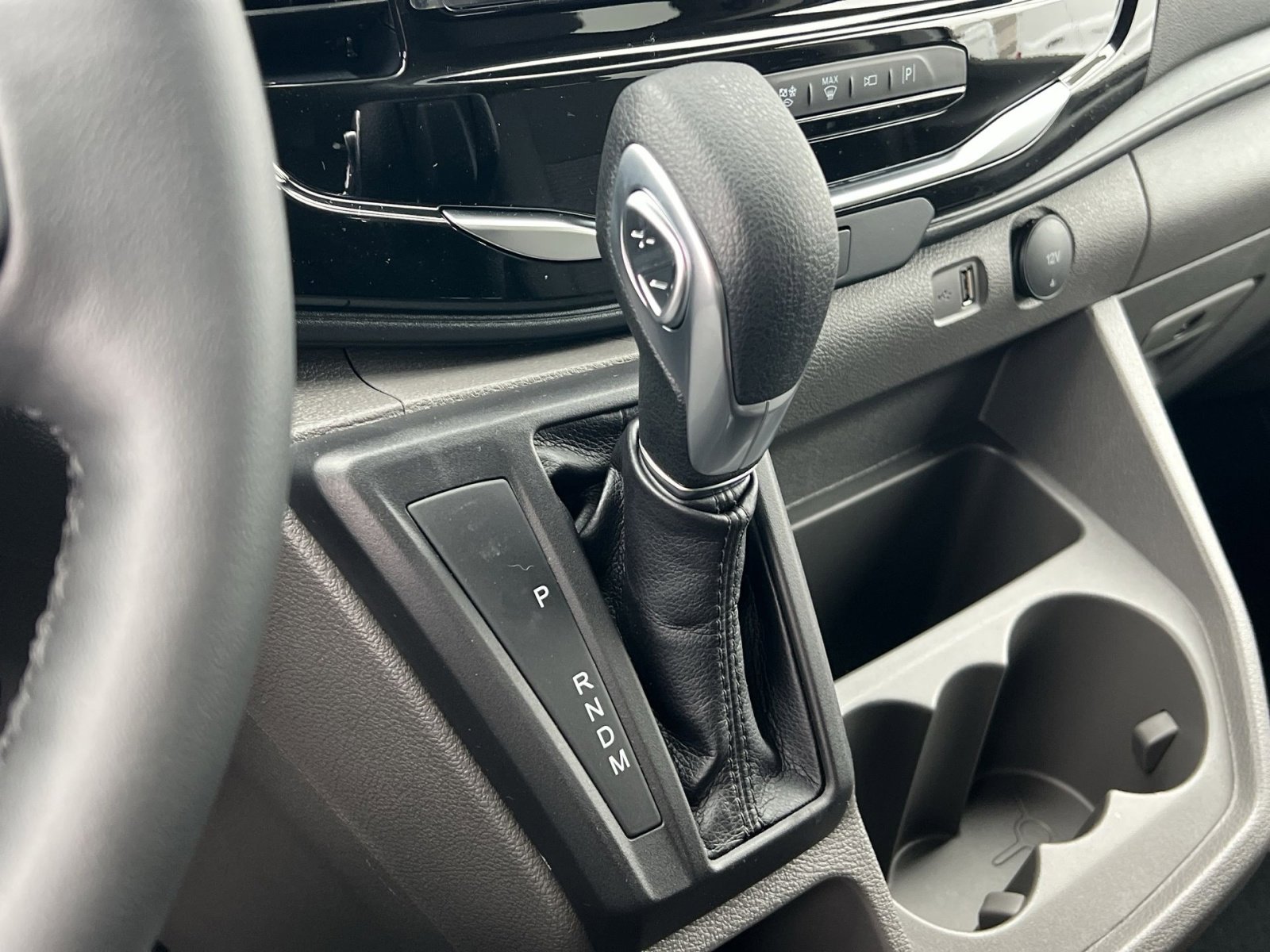 New 2026 Ford Transit 350 XLT image 21