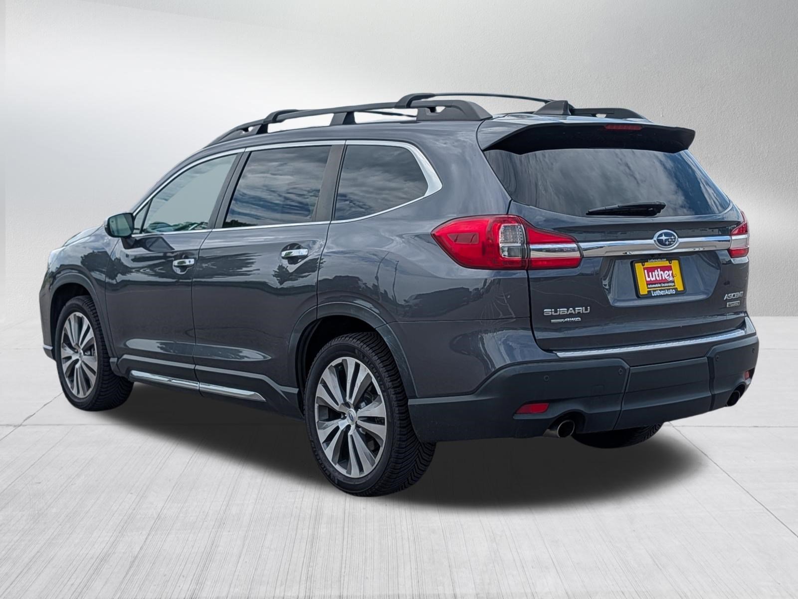 Used 2020 Subaru Ascent Touring w/ Popular Package #3 AWD/4WD image 5