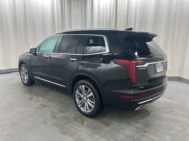 Used 2024 Cadillac XT6 Premium Luxury image 4