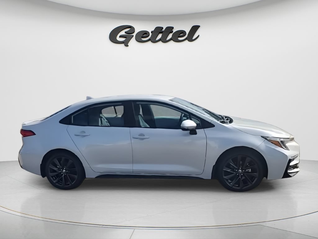 New 2026 Toyota Corolla SE FWD image 5